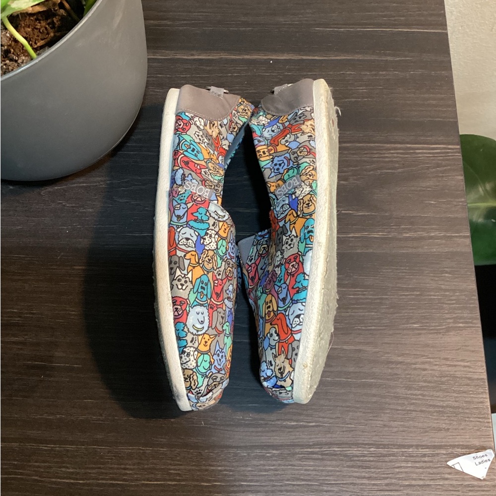 Colorful Slip-On Shoes - Picture 4 of 8